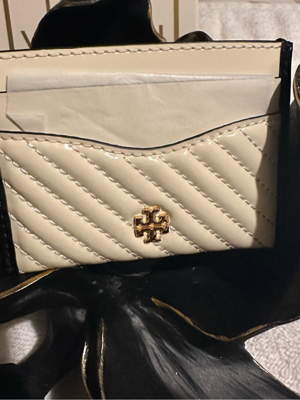 Tory Burch Kira Chevron Patent Card Holder Ivory NWOT